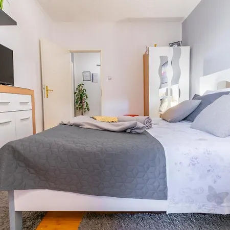 Apartment Tomas
