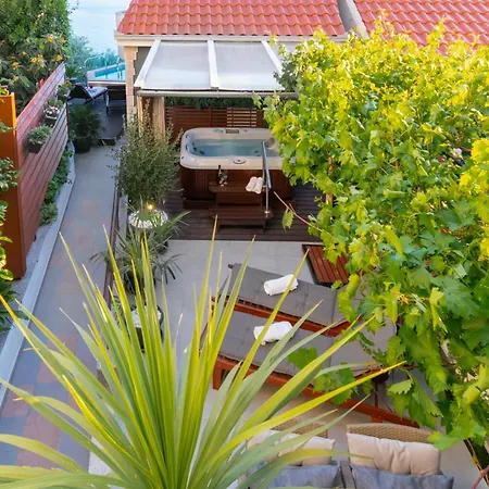 Tomas Apartament Brela